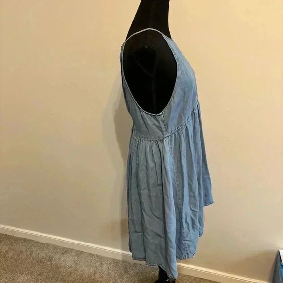 Kimchi Blue Urban Outfitters Denim Swing Halterneck Dress Size XS - Picture 4 of 10